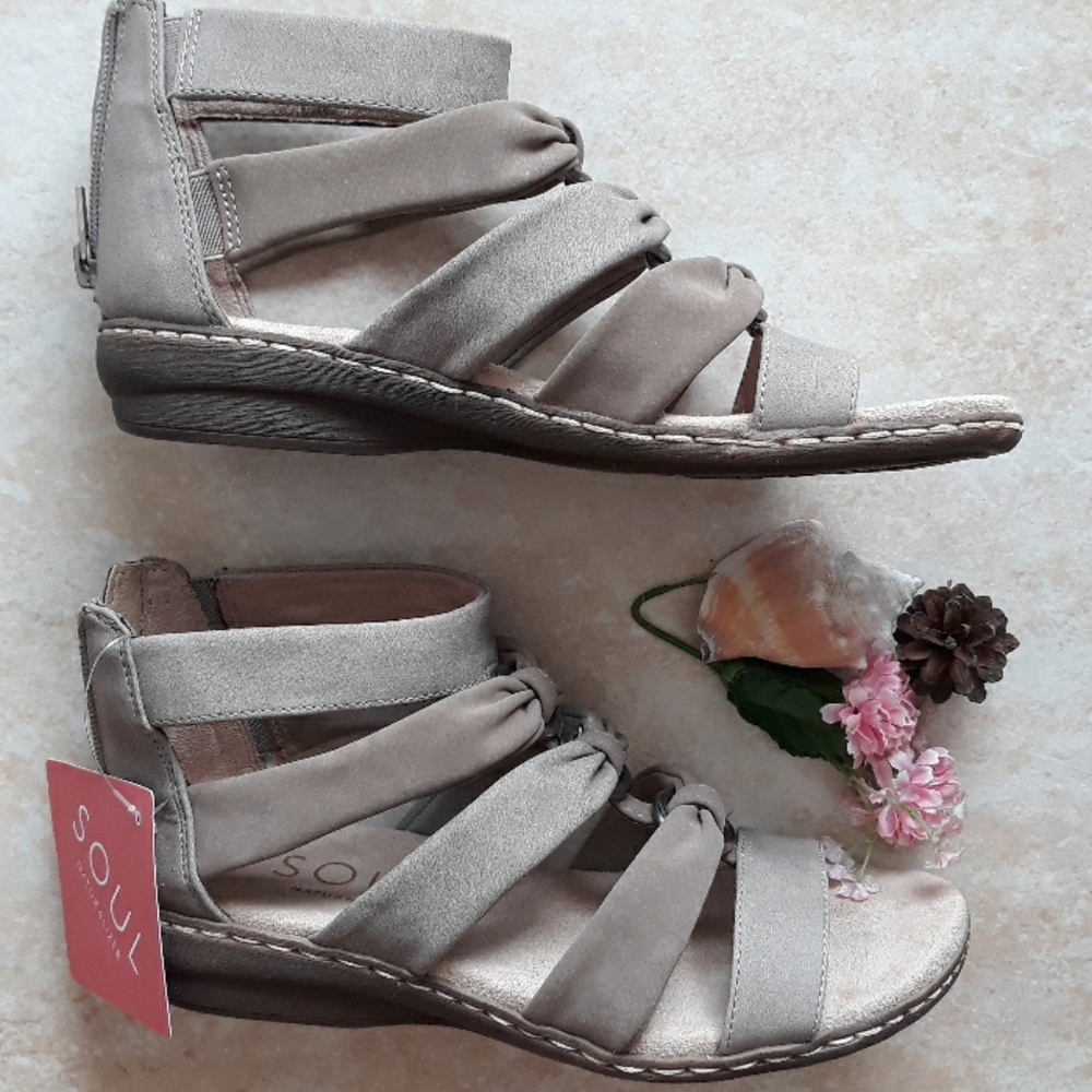 4x*Host Pick*Naturalizer Soul cute strappy sandals - Picture 8 of 8